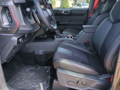 New 2025 Ford Bronco Raptor w/ Interior Carbon Fiber Pack image 16