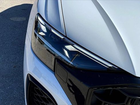 Certified 2025 Audi Q8 Prestige w/ Prestige Package image 12