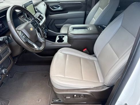 Used 2024 Chevrolet Tahoe LT AWD/4WD image 10