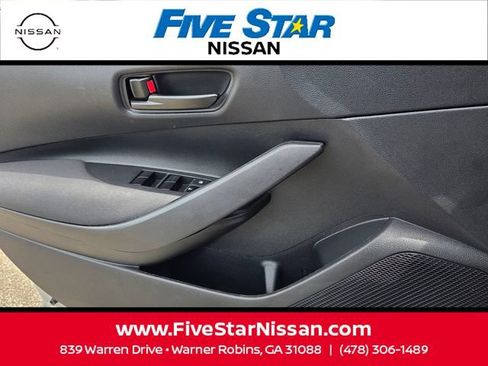Used 2024 Toyota Corolla LE w/ LE Convenience Package FWD image 29