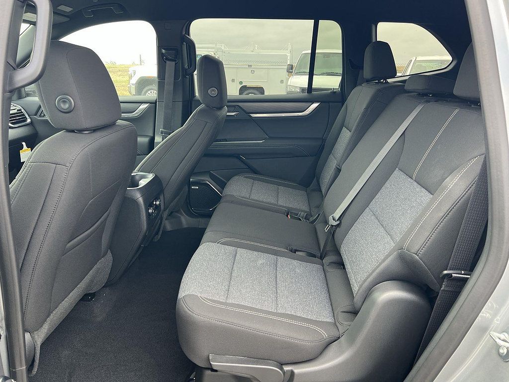 New 2026 GMC Acadia Elevation FWD image 24