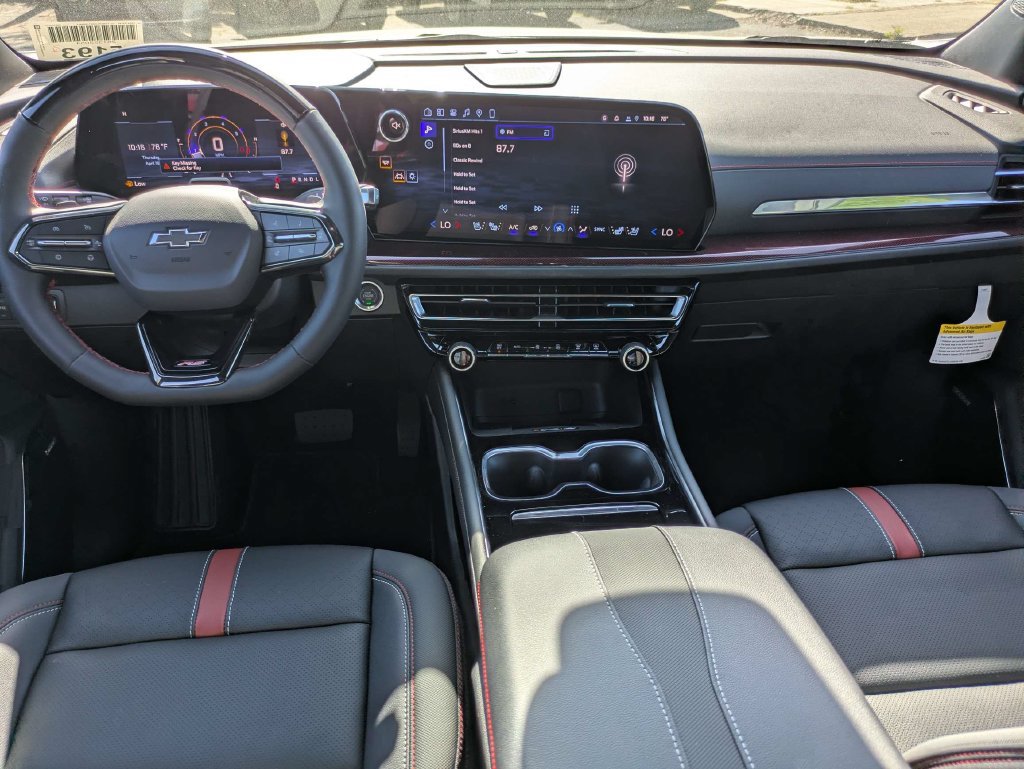 New 2026 Chevrolet Traverse RS FWD image 17