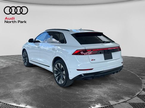 Used 2025 Audi Q8 Premium Plus AWD/4WD image 3