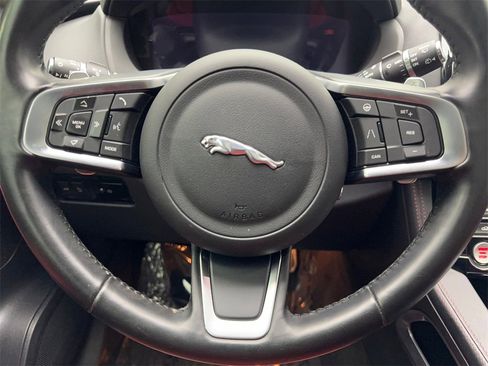 Used 2020 Jaguar F-PACE Checkered Flag image 58