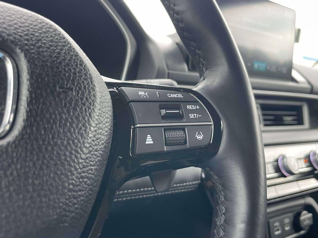 Certified 2023 Honda Pilot Elite image 22