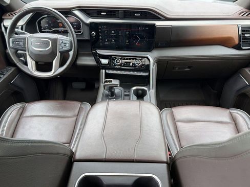 Used 2023 GMC Sierra 1500 Denali w/ Denali Reserve Package AWD/4WD image 15