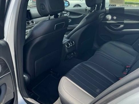 Used 2018 Mercedes-Benz E 300 image 8