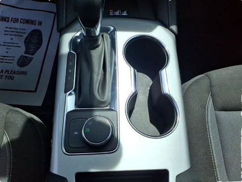 Used 2024 Chevrolet Blazer LT w/ Convenience Package FWD image 23