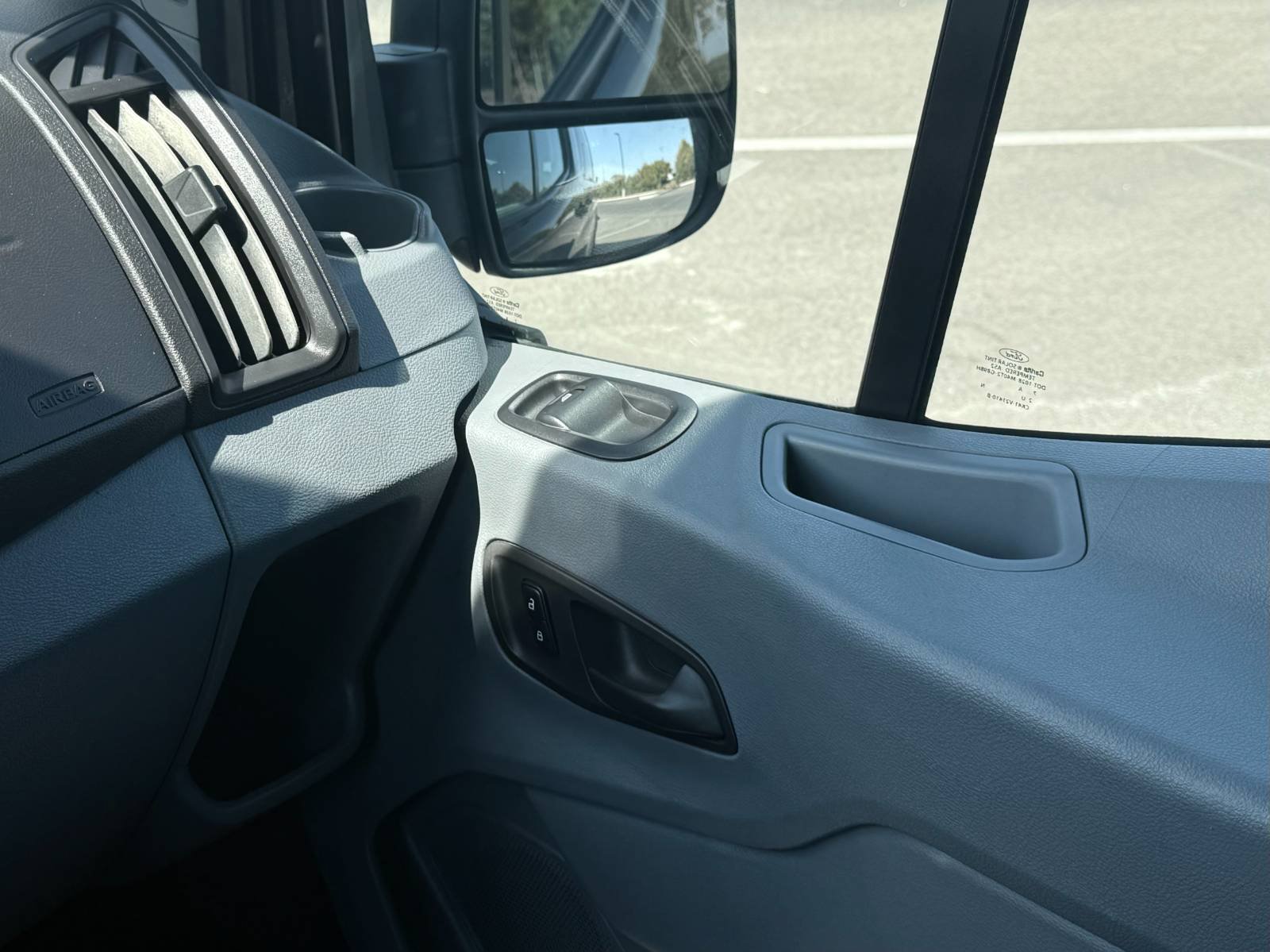 Used 2017 Ford Transit 350 XLT RWD image 23