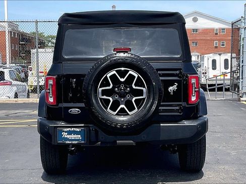 Used 2024 Ford Bronco Outer Banks AWD/4WD image 3