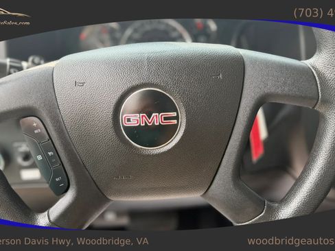Used 2021 GMC Savana 3500 Extended w/ Power Convenience Package RWD image 17