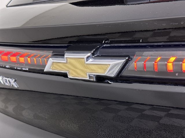Used 2026 Chevrolet Equinox EV LT FWD image 33