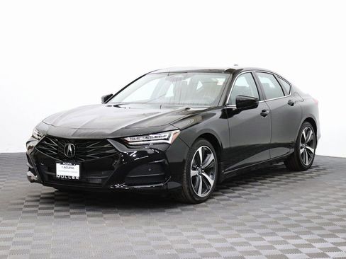 Used 2025 Acura TLX w/ Technology Package image 5
