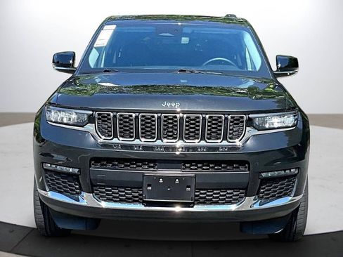 Used 2022 Jeep Grand Cherokee L Limited AWD/4WD image 3