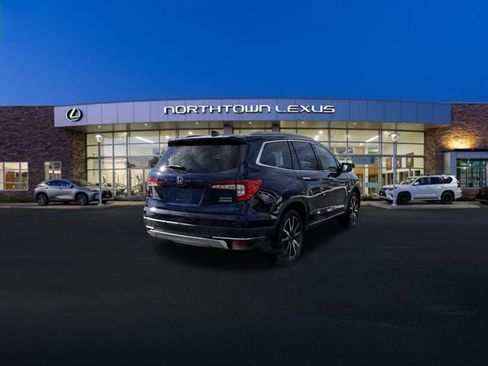 Used 2019 Honda Pilot Touring image 25