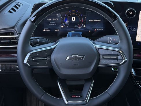 New 2026 Chevrolet Traverse Z71 image 12