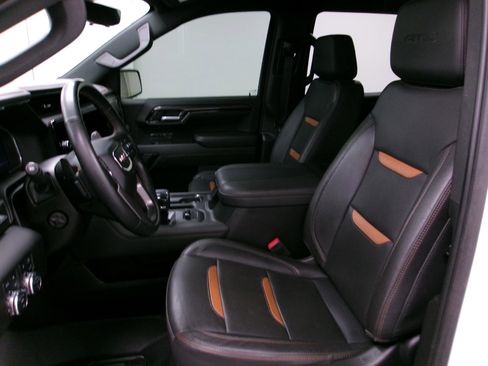 Certified 2023 GMC Sierra 1500 AT4 w/ Technology Package image 8