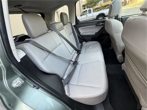 Used 2014 Subaru Forester 2.5i Limited w/ Popular Package #2 image 38