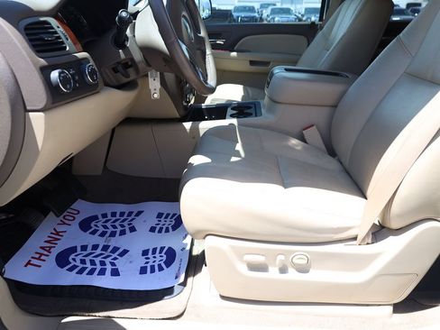 Used 2009 Chevrolet Tahoe LT AWD/4WD image 11