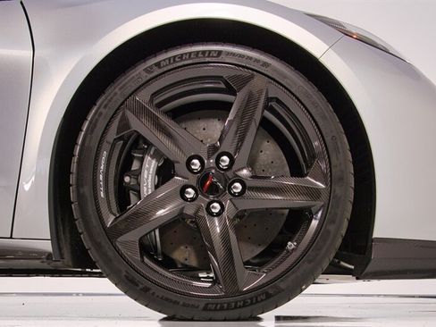 Used 2024 Chevrolet Corvette E-Ray AWD/4WD image 18