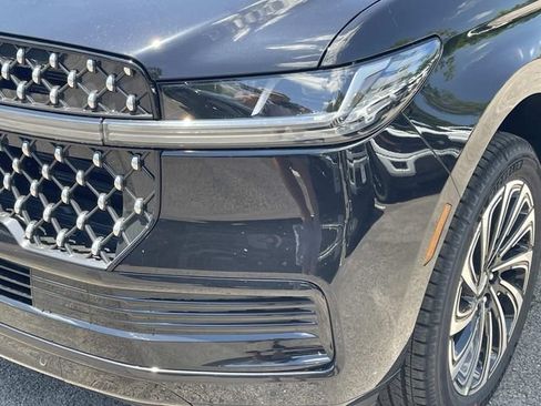 New 2026 Lincoln Navigator Black Label AWD/4WD image 9