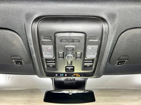 Used 2024 Chevrolet Suburban RST w/ Luxury Package AWD/4WD image 25