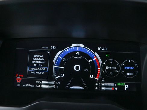 Used 2024 Toyota Sequoia Platinum AWD/4WD image 16