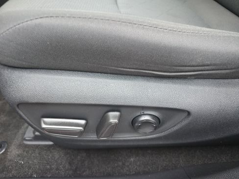 Used 2023 Toyota RAV4 XLE image 7