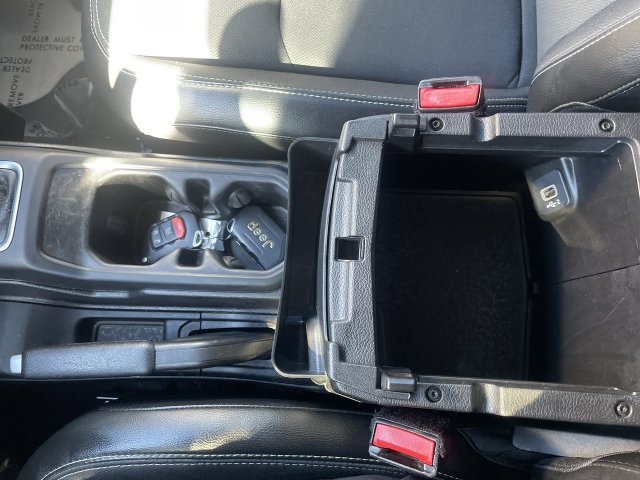 Used 2021 Jeep Wrangler Unlimited Sport AWD/4WD image 21