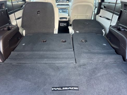 Used 2020 Hyundai Palisade Limited image 16