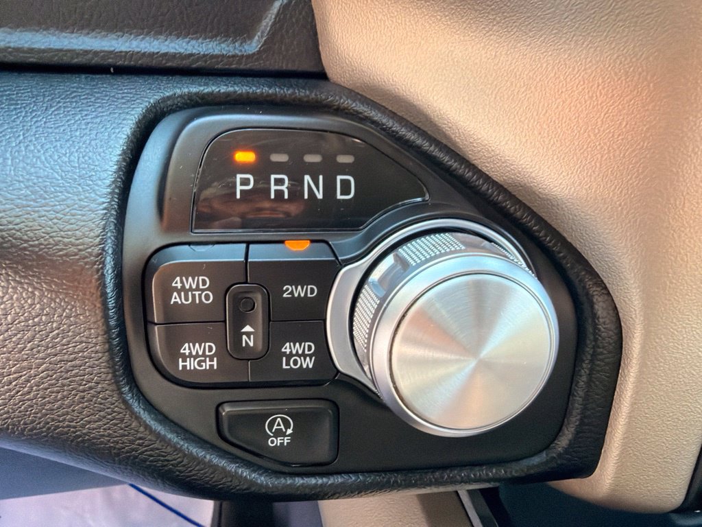 Used 2022 RAM 1500 Laramie AWD/4WD image 26
