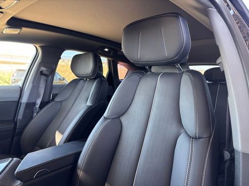 Certified 2025 Cadillac Optiq Luxury 2 w/ LPO, Floor Liner Package image 9