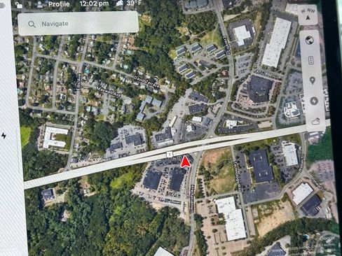 Used 2024 Tesla Model Y Long Range image 26