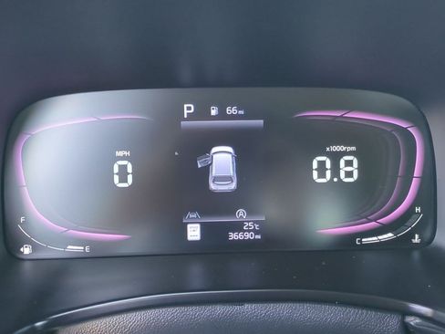 Certified 2023 Kia Soul LX w/ LX Technology Package FWD image 14