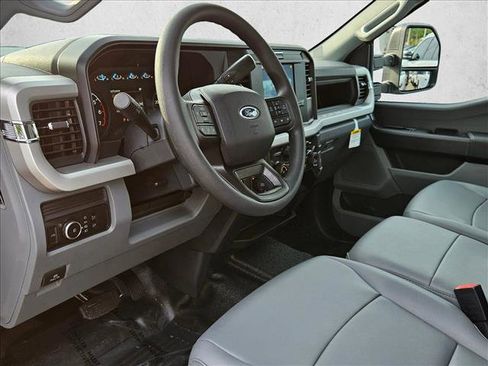 New 2026 Ford F250 XL w/ XL Chrome Package AWD/4WD image 3