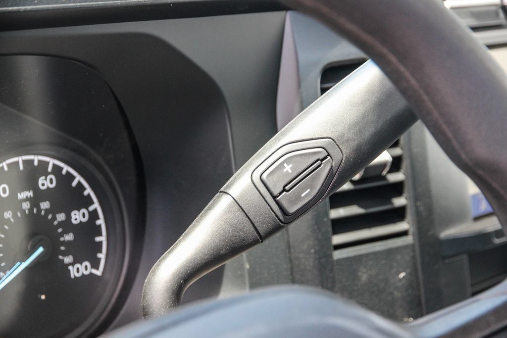 New 2024 Ford F550 Luxury RWD image 18
