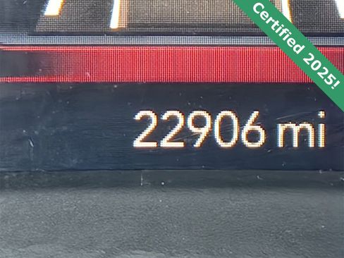 Certified 2025 RAM 1500 Big Horn image 16