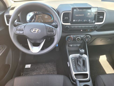 New 2026 Hyundai Venue SE FWD image 12