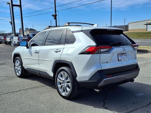 Used 2019 Toyota RAV4 Limited w/ Advanced Technology Package image 2