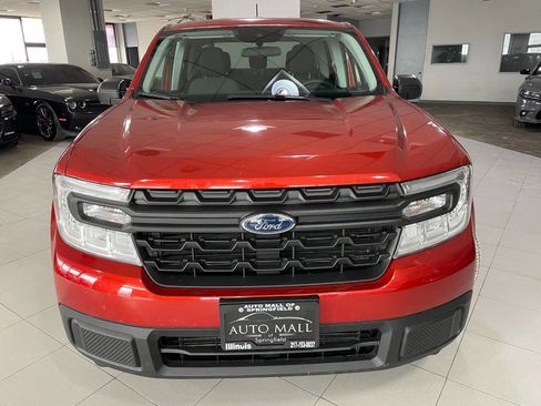 Used 2024 Ford Maverick XL image 2