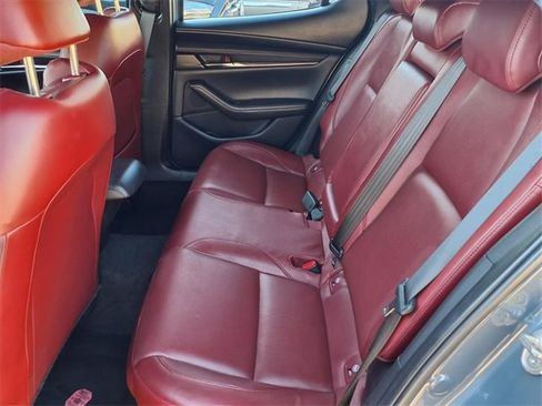 Used 2024 MAZDA MAZDA3 s image 9