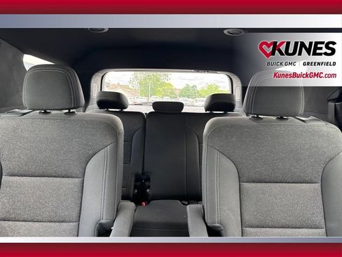 Used 2024 Chevrolet Traverse LT AWD/4WD image 18