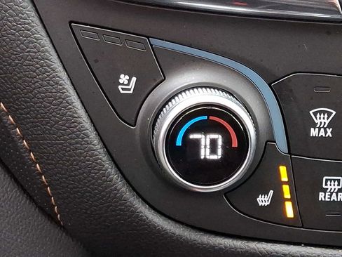 Used 2019 Chevrolet Equinox Premier image 25