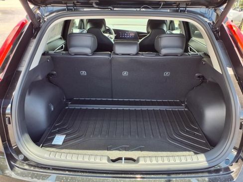 New 2025 Kia Niro SX image 25