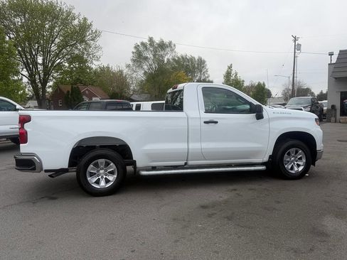 Used 2025 Chevrolet Silverado 1500 W/T image 12