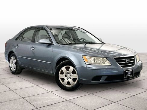 Used 2009 Hyundai Sonata GLS w/ Popular Equipment Pkg 2 FWD image 2