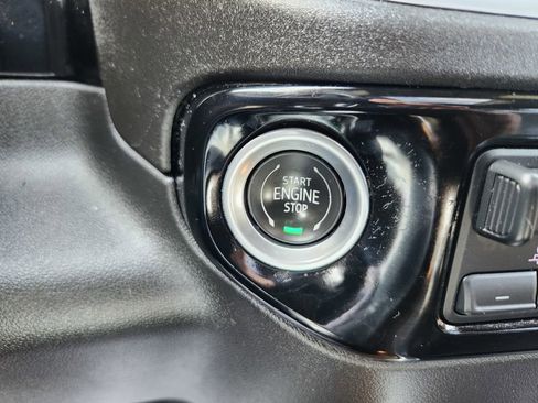 Used 2022 Chevrolet Silverado 1500 High Country image 20