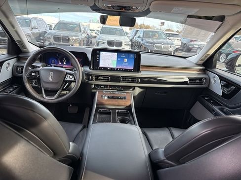 Used 2025 Lincoln Aviator Reserve w/ Equipment Group 201A image 19