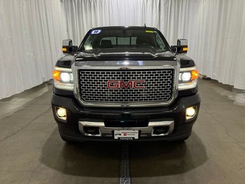Used 2016 GMC Sierra 2500 Denali AWD/4WD image 8