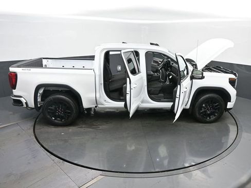 New 2026 GMC Sierra 1500 Elevation image 65
